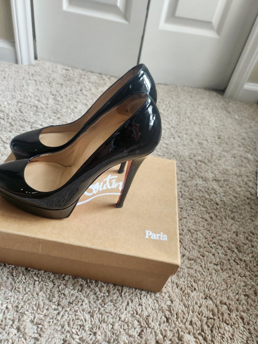 Christian Louboutin Bianca 140 Black Patent Pumps EU 38 Red Sole w/ Box - Picture 4 of 11